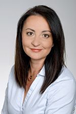 Portrait Frau Rath Eva, M.Ed.